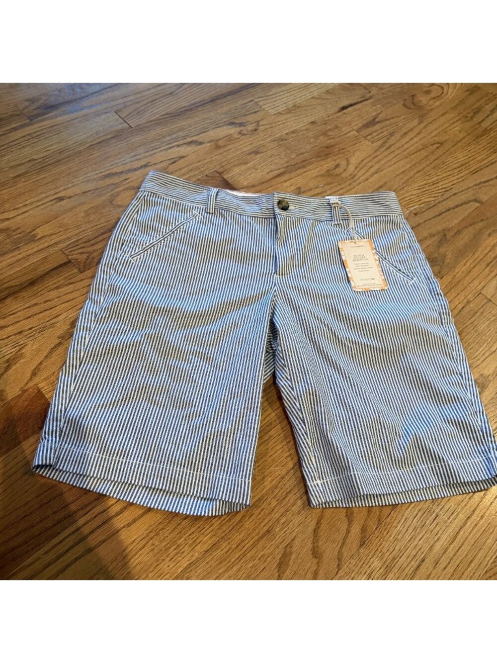 DOCKERS WOMENS SIZE 10 BLUE STRIPE BERMUDA SHORTS NEW